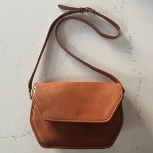 Vintage Coach Vista 9947 in British Tan